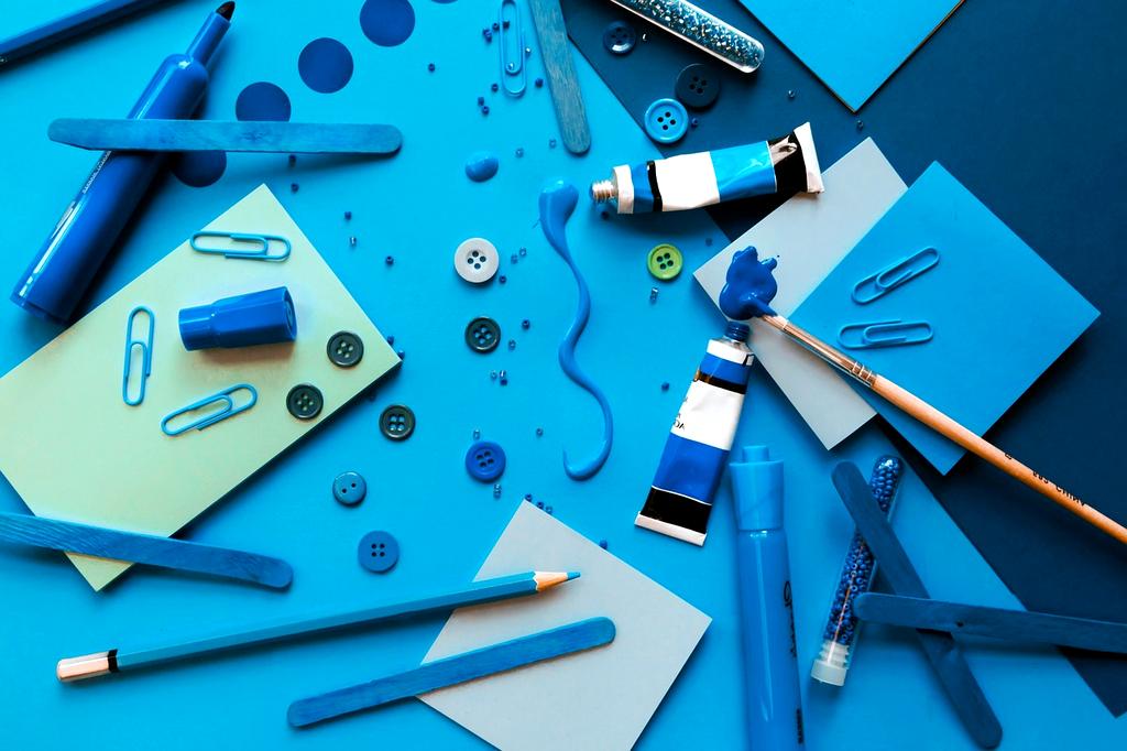 Interaktywny diagram metodologii SCAMPER z kolorowymi połączeniami